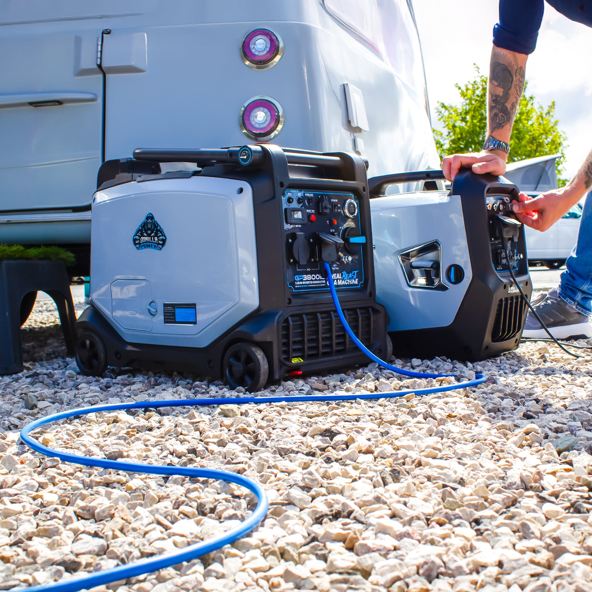 Gorilla Power 2000W Inverter Suitcase Generator - GP2000i  – Ultra-Portable & Fuel Efficient