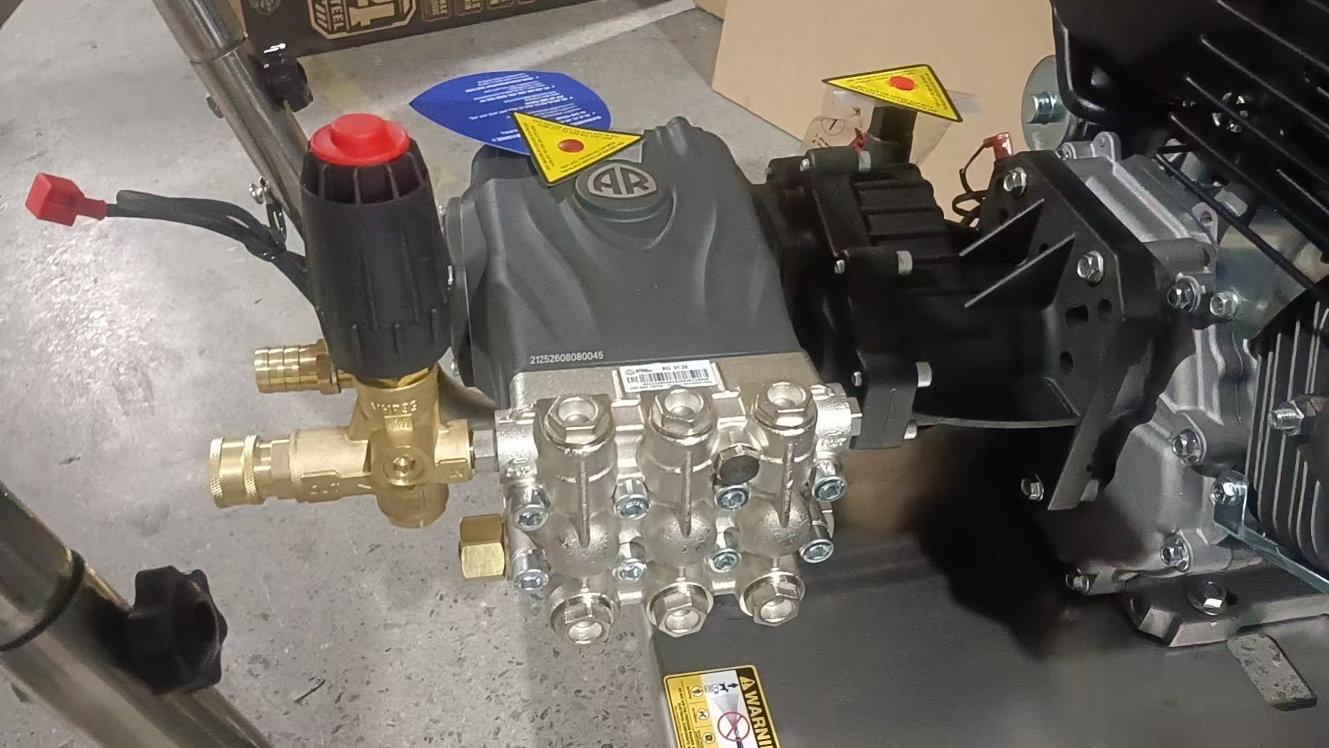 SILVERBACK 15 LPM 250 Bar Petrol Pressure Washer | AR Pump | Electric Start