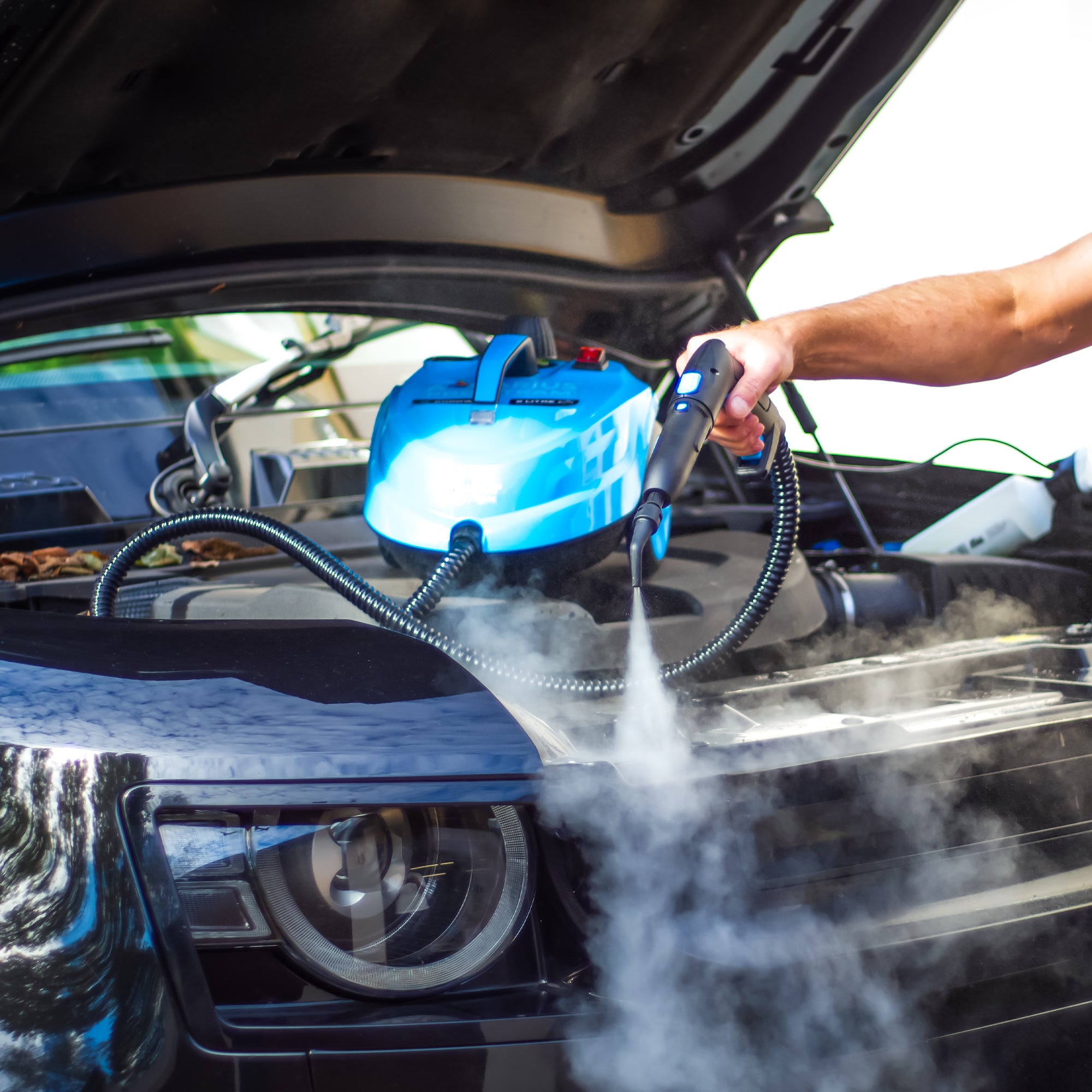 Aquarius Pro Steam - Multi-Purpose Steam Cleaner - close-up