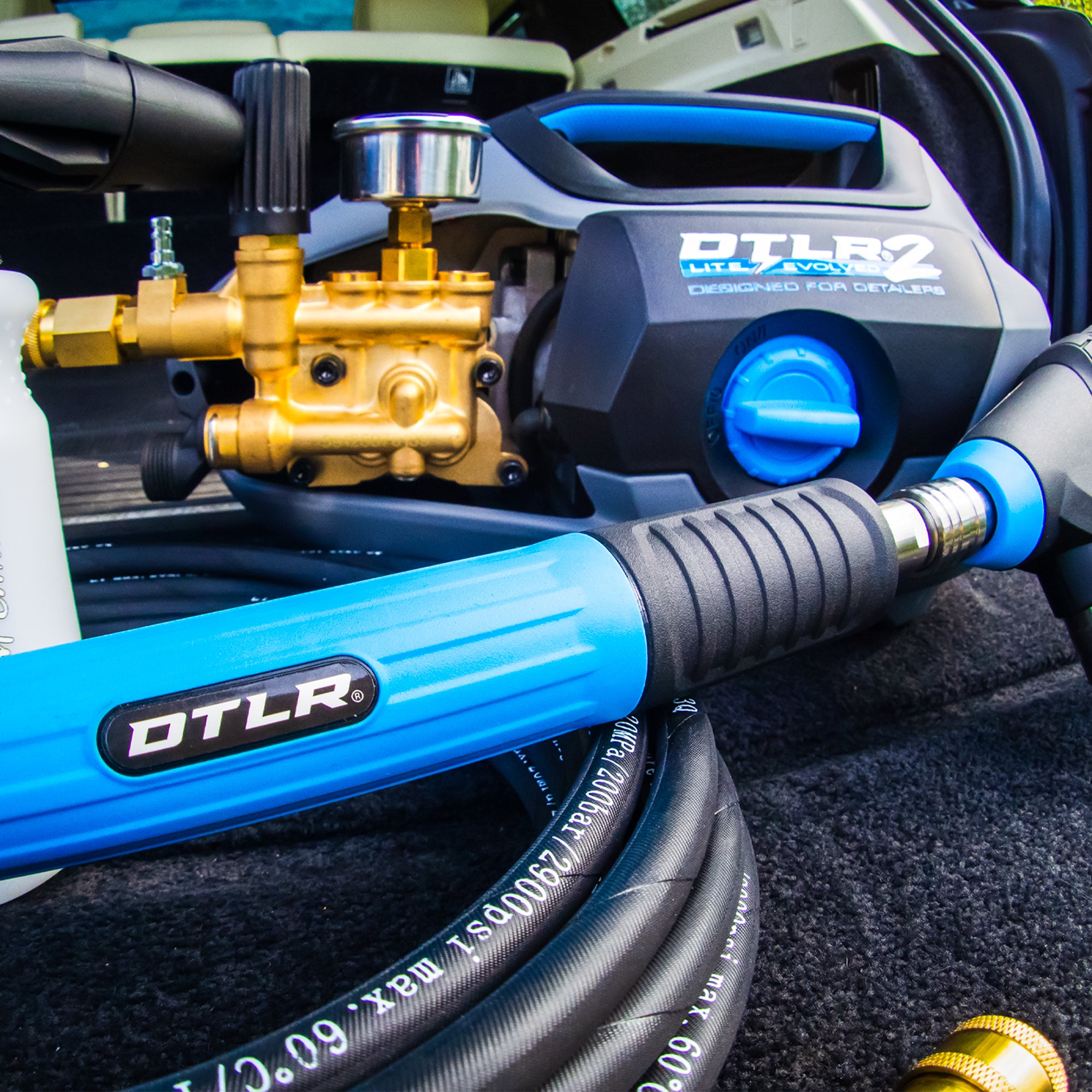 Kiam DTLR 2 LITE Electric Pressure Washer 150 Bar 8.45 LPM - close-up