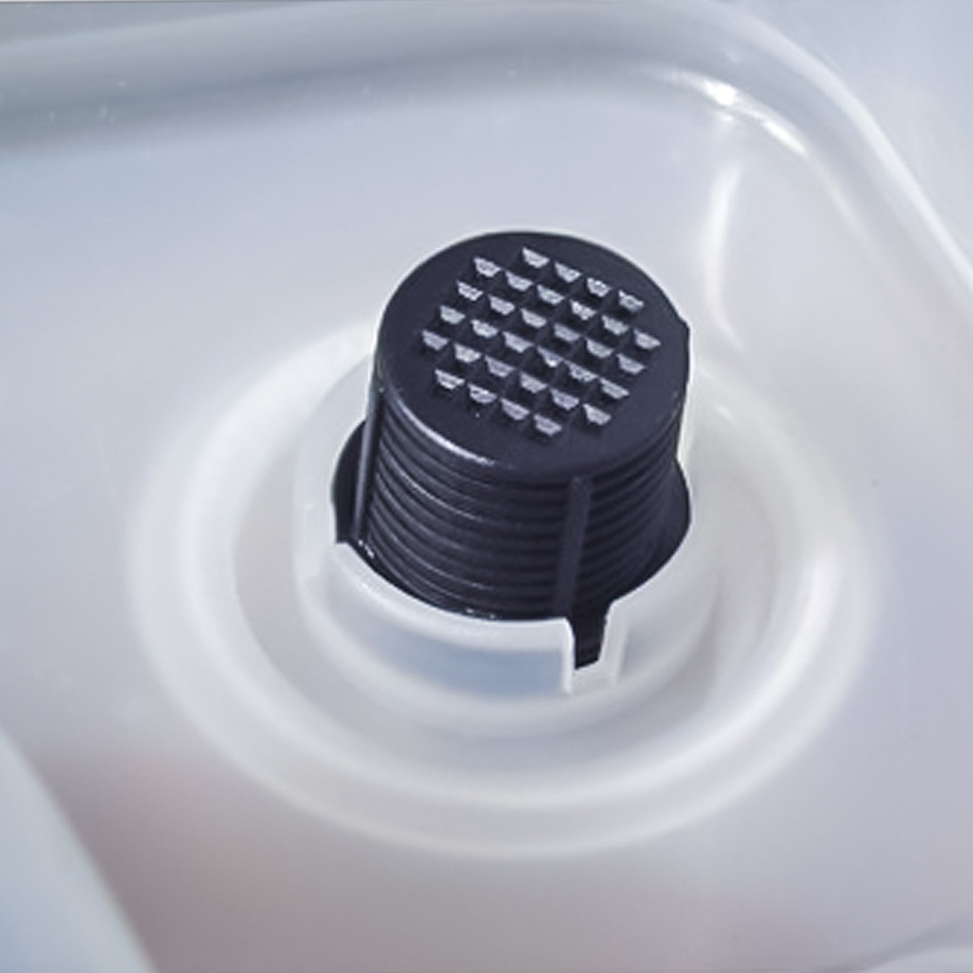 Clean Water Tank for Aquarius Pro Valet - alternate angle