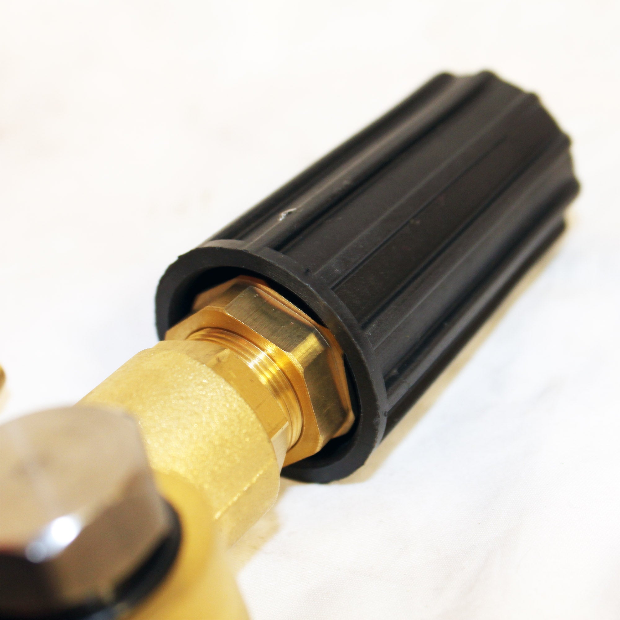 Unloader Valve for Triplex Pump Kiam 3700P, 3700PR, 3700PHI, 3600DX, 3600DXR - close-up