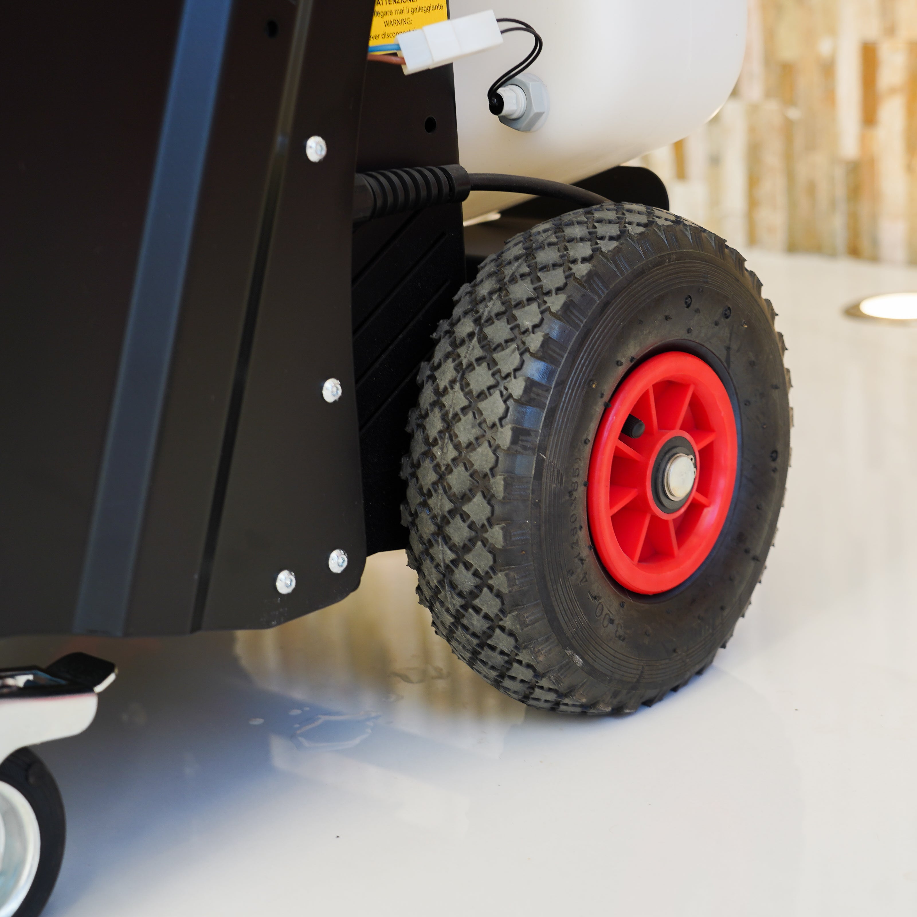 Aquarius Hot Poseidon Industrial Hot Water Carpet and Upholstery Cleaner