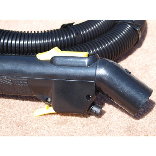 Vacuum Hose (2.5m) with Trigger for Aquarius Pro Valet - detail view