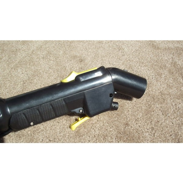 Vacuum Hose (2.5m) with Trigger for Aquarius Pro Valet - side view